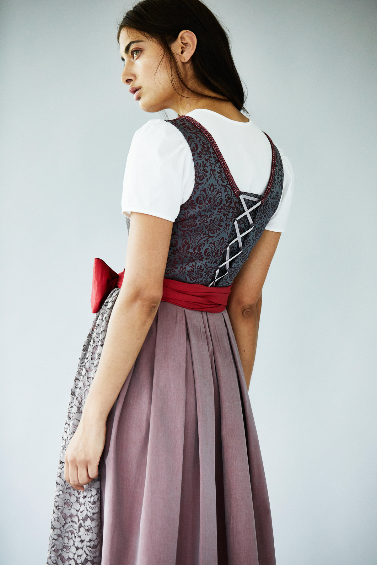 Céline Vogel Dirndl Pic rouge 2