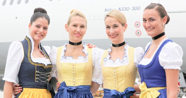 Die Lufthansa Trachtencrew 2014